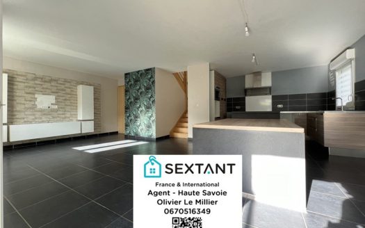 T4 duplex apartment with garden level