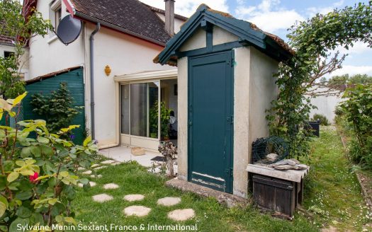 Spacious and bright character house