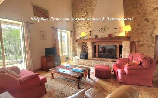Spacious 4 bedrooms property near Eymet 24500