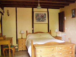 convert en suite|convert French property|create bathroom|create bathroom in bedroom