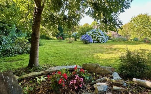B&B potentiel near La Gacilly with 6 bedrooms