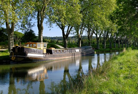 Canal du midi|Holiday home in Languedoc Roussillon|properties near the canal du midi