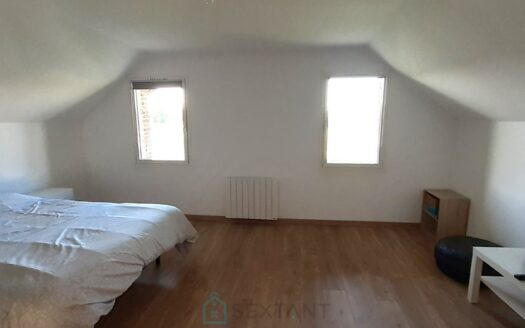 COMPLETELY RENOVATED DETACHED HOUSE