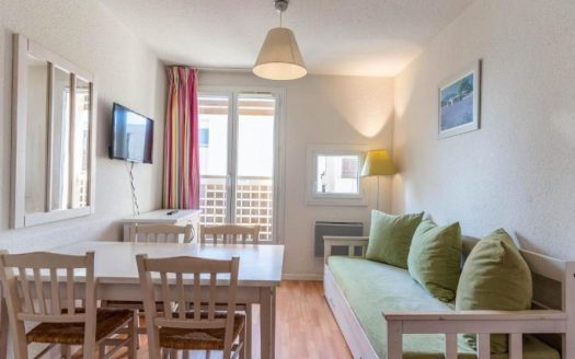 RENTAL INVESTMENT – LA LONDE LES MAURES – Residence L&apos;ile D&apos;or – Vacanceole** 3.70% profitability