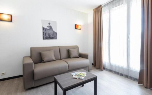 RENTAL INVESTMENT – NIMES – Residence Zenitude Nimes Centre *** – 6.45% profitability
