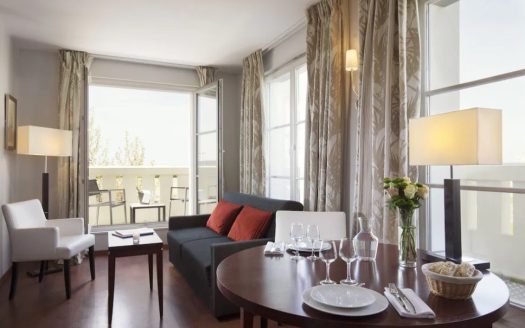 RENTAL INVESTMENT – CHESSY – Residence Residhome Relais Spa Val d&apos;Europe – 5.80% profitability.