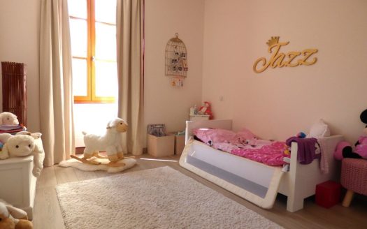 DIVONNE-LES-BAINS- Bel appartement T3 – 87 sqm – Centre-ville- 445.000 €