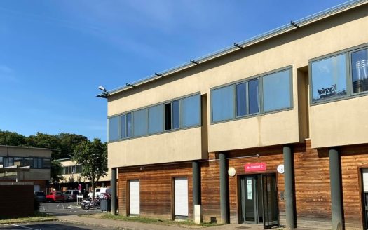 RENTAL INVESTMENT – LE BLANC MESNIL – Residence Logely Residis – 7.30% profitability