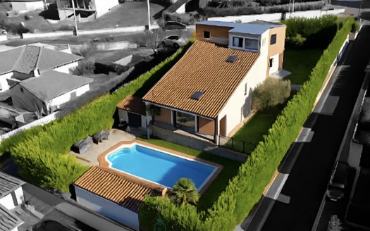 VILLA CONTEMPORAINE EN VUE DOMINANTE MIREFLEURS