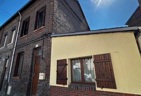 Very beautiful terraced town house