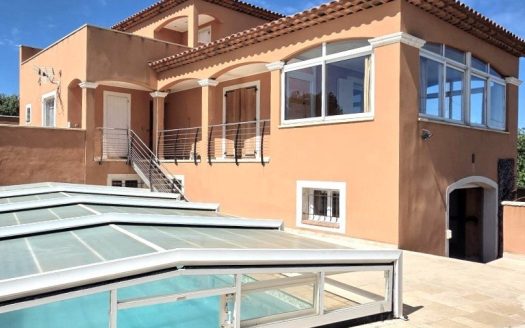 VERDURON HAUT (MARSEILLE 15e) – CONTEMPORARY VILLA WITH SEA VIEW, ELEVATOR & POOL