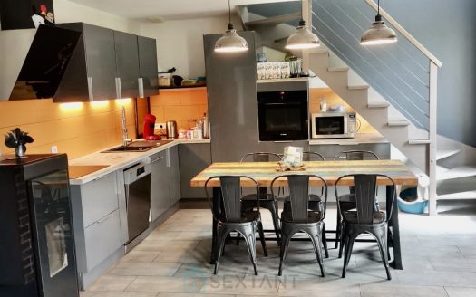 Charming 86 sqm House.