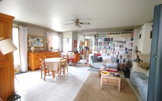 SINGLE-STORY HOUSE – 125M² – 6 ROOMS – 3 BEDROOMS – GARDEN 1324M² – SWIMMING POOL