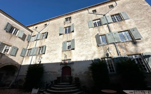 CHATEAU DU LAC, A JEWEL OF FRENCH HERITAGE, LISTED AS A LISTED MUSEUM