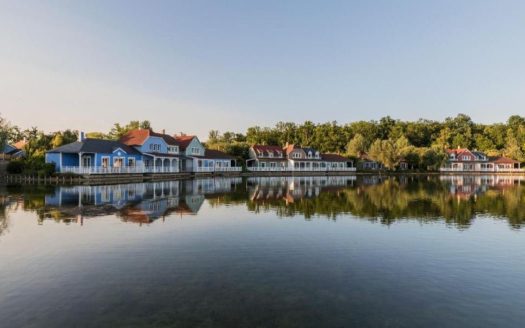 RENTAL INVESTMENT – CHAMOUILLE – Résidence Center Parcs Le Lac d&apos;Ailette – 6.32%  profitability