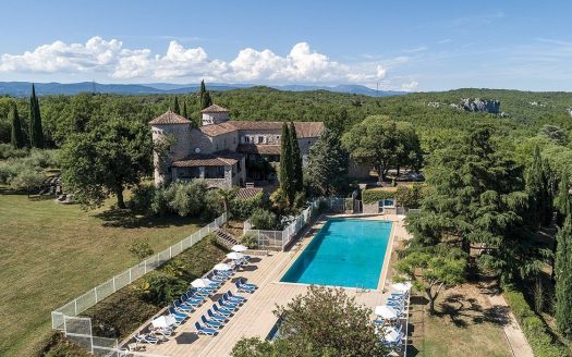 RENTAL INVESTMENT – BERRIAS AND CASTELJAU – Residence Vacances Bleues Lou Castel***- 7.29% profitability