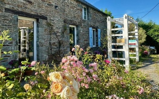 B&B potentiel near La Gacilly with 6 bedrooms