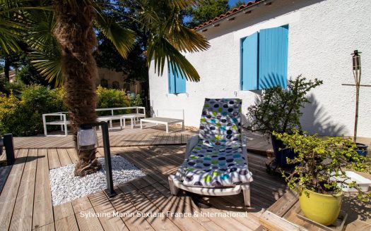 Renovated house with all mod cons and independent accommodation