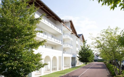 RENTAL INVESTMENT – DIVONNE-LES-BAINS – Residence Zenitude Hotel-residence La Versoix *** – 6.60% profitability