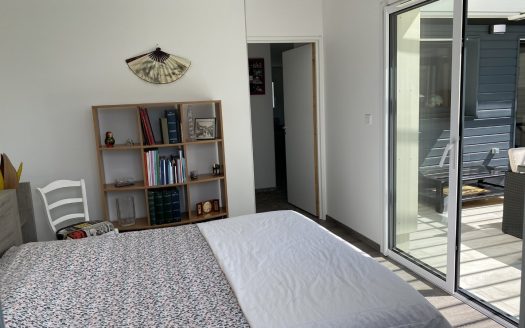 Ecological 3 bedrooms home with pool and high-end features – Near Tours, France