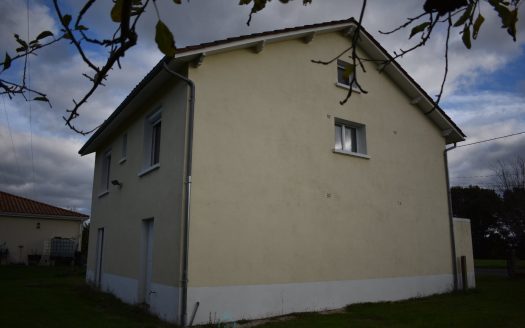 1970s FAMILY HOUSE