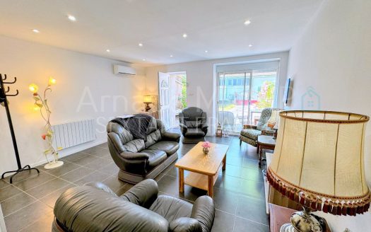 RENOVATED 3-BED VILLAGE HOUSE, 131 M², GARDEN, TERRACE/PARKING AREA