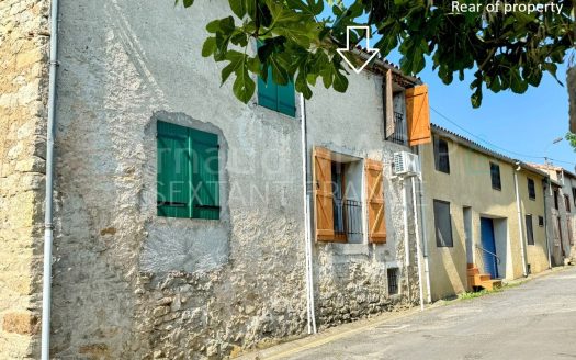 RENOVATED 3-BED VILLAGE HOUSE, 131 M², GARDEN, TERRACE/PARKING AREA