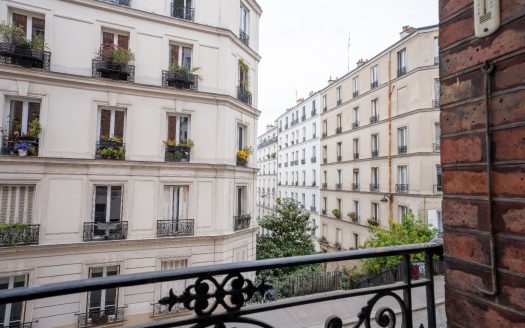 Capital charm one bedroom at Montmarte s village