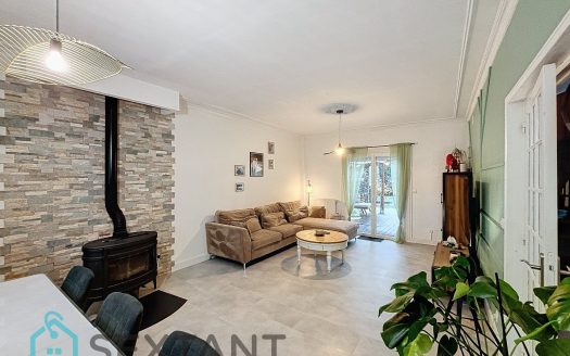 200 sqm Family House