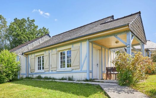 RENTAL INVESTMENT – BRANVILLE – Residence Tourisme Village Normandy Garden – 5.5% profitability