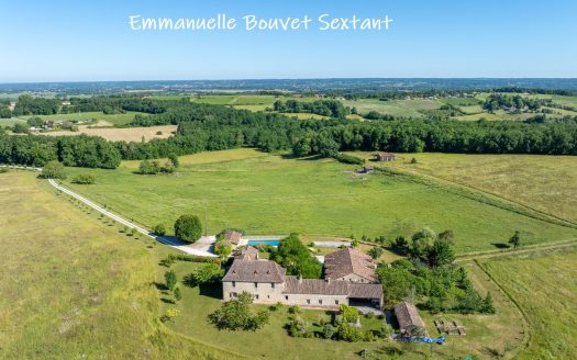 BERGERAC, outstanding property, 74 acres
