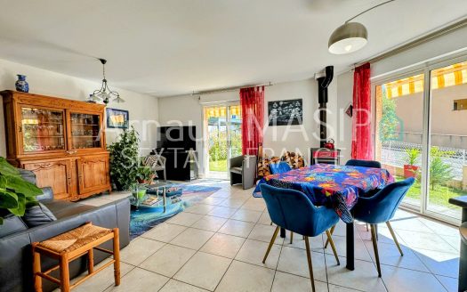 DETACHED 3-BED VILLA, DOUBLE GARAGE, TERRACE, SPACE FOR MOTOR HOME, ATTRACTIVE VIEW, QUIET LOCATION NEAR AMENITIES