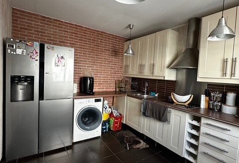 Very beautiful terraced town house