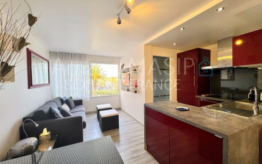 FURNISHED STUDIO FLAT 26M², PARKING SPACE, SEA VIEW, QUIET LOCATION