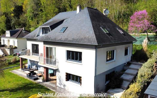 Beautiful character property with 5 bedrooms