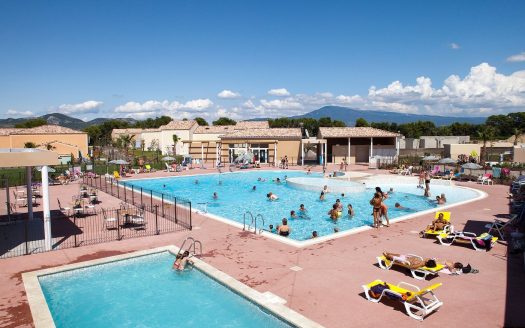 RENTAL INVESTMENT – AUBIGNAN – Residence les Demeures du Ventoux*** – 6.46% profitability.