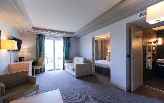 RENTAL INVESTMENT – JUVIGNAC – Residence Hotel la Valadiere, Ascend Hotel Collection**** – 5.79% profitability