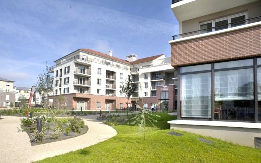 RENTAL INVESTMENT – VILLENEUVE LE ROI – DOMITYS Senior Services Residence – Les Sables d&apos;Or – 6.57% profitability