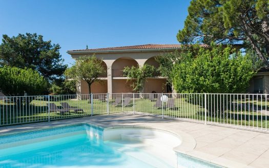 RENTAL INVESTMENT – AVIGNON – Golden Tulip le Paradou – 6.04% profitability