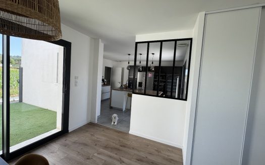 FOR SALE – Contemporary Single-Storey Home with High-End Features – Oloron Sainte-Marie (4 min)