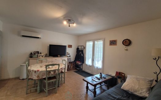 2 maisons plain-pied sur 1500 sqm – St Pierre d’Eyraud