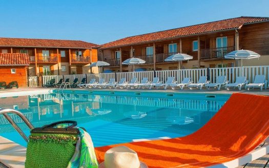 RENTAL INVESTMENT – Eauze – Les Maisons du Golf d&apos;Armagnac Tourist Residence – 5.34% profitability