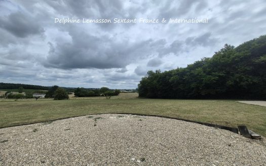 Unique property project with swimming pool, panoramic views over 1.4 hectares of land.