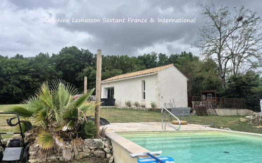 Unique property project with swimming pool, panoramic views over 1.4 hectares of land.