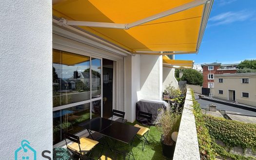 Spacious 115 sqm appartment with terrace