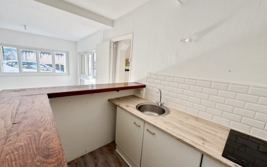 For sale – 1-bedroom apartment with terrace and separate entrance