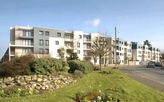 RENTAL INVESTMENT – Saint-James – Le Pupitre d&apos;Or Senior Residence – 4.8% profitability