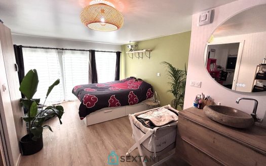 Single storey 5 bedrooms