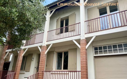 BERGERAC city-centre, 4 bedrooms, 2 bathrooms, office, double-garage, fenced garden, pool, basement