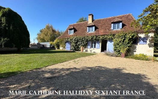 SUPERB PERIGOURDIN ENCLOSURE, TASTEFULLY RENOVATED